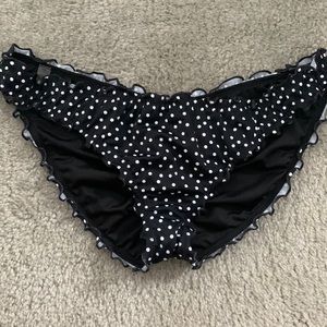 Cheeky, ruched bikini bottom